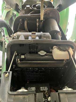 Image of John Deere 3032E equipment image 3