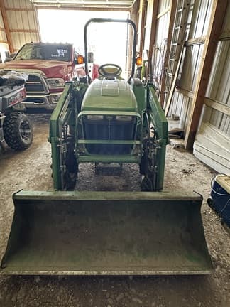 Image of John Deere 3038E equipment image 1