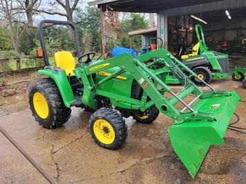 Main image John Deere 3038E