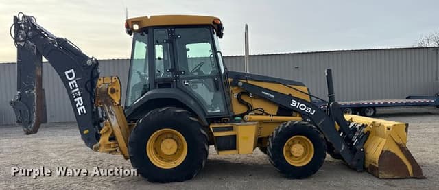 Image of John Deere 310SJ equipment image 3