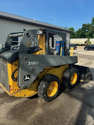 Image of John Deere 318D equipment image 2