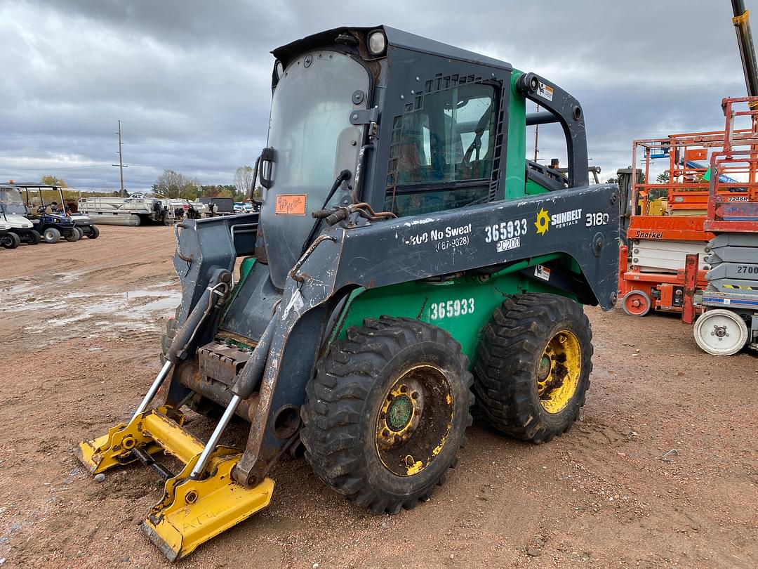 Image of John Deere 318D Primary image