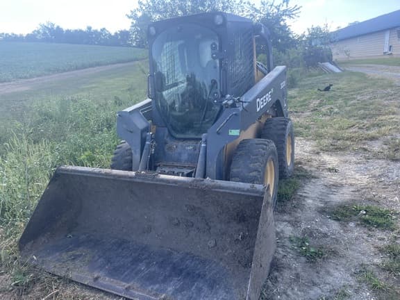 Image of John Deere 320D equipment image 2
