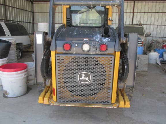 Image of John Deere 320D equipment image 2