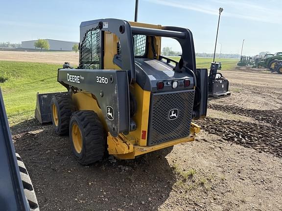 Image of John Deere 326D equipment image 3
