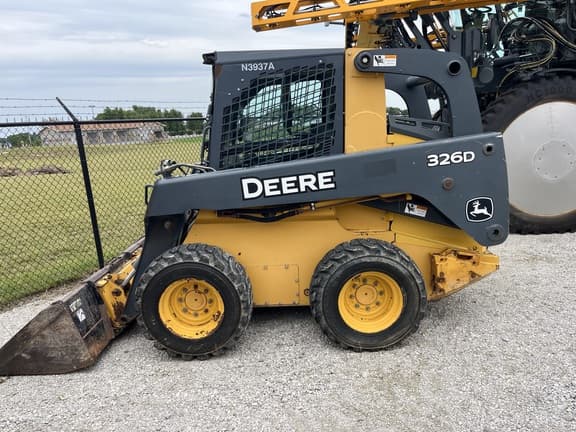 Image of John Deere 326D equipment image 2