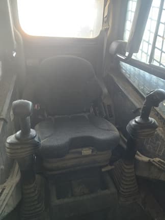 Image of John Deere 328D equipment image 4