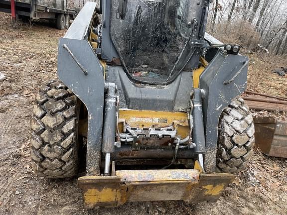 Image of John Deere 328D equipment image 4