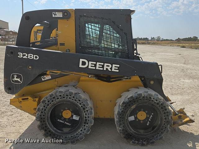 Image of John Deere 328D equipment image 3