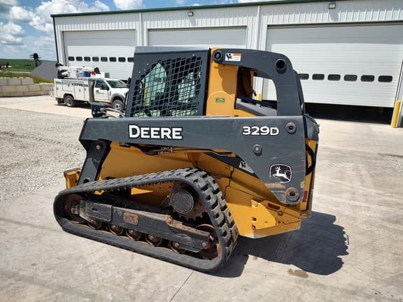 Image of John Deere 329D equipment image 3