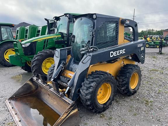 Image of John Deere 332D Primary image