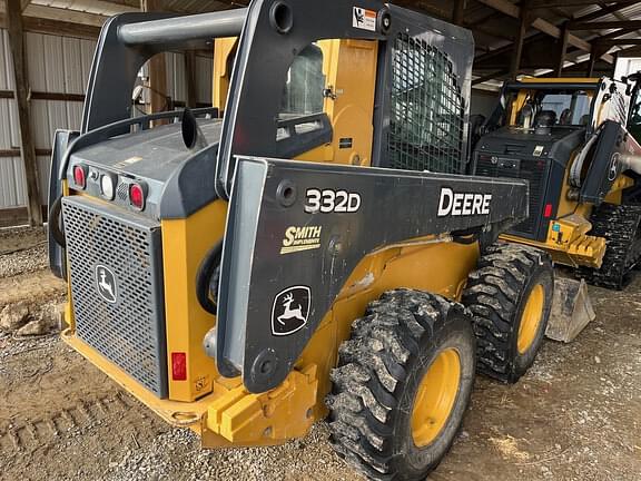 Image of John Deere 332D equipment image 2