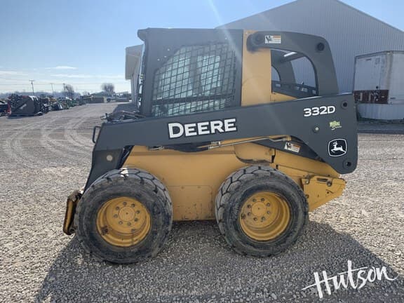 Image of John Deere 332D equipment image 3
