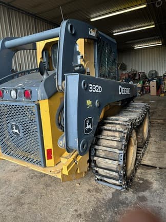 Image of John Deere 332D equipment image 3