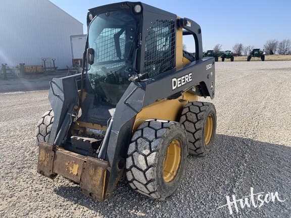 Image of John Deere 332D equipment image 1