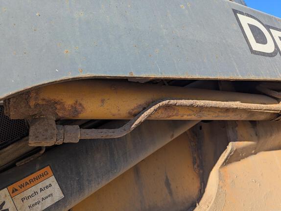 Image of John Deere 332D equipment image 2
