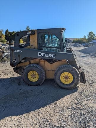 Main image John Deere 332D
