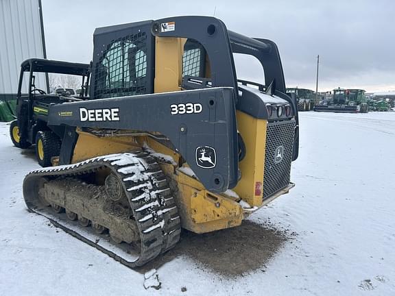 Image of John Deere 333D equipment image 2