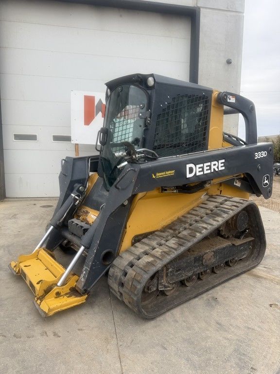 2011 John Deere 333D Equipment Image0