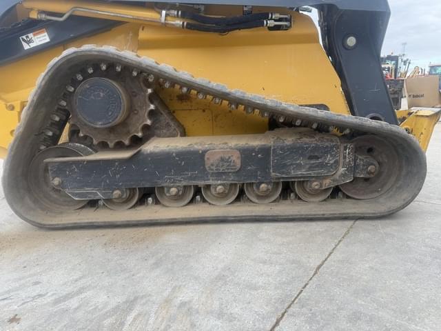 Image of John Deere 333D equipment image 4