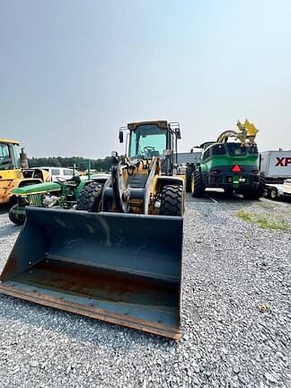 Image of John Deere 344J equipment image 2