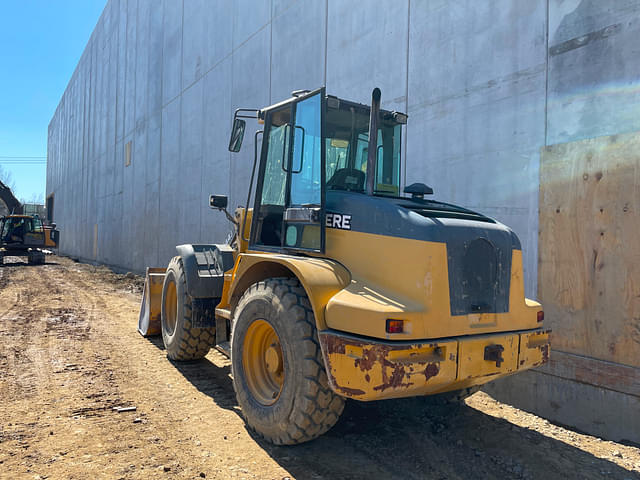 Image of John Deere 344J equipment image 2