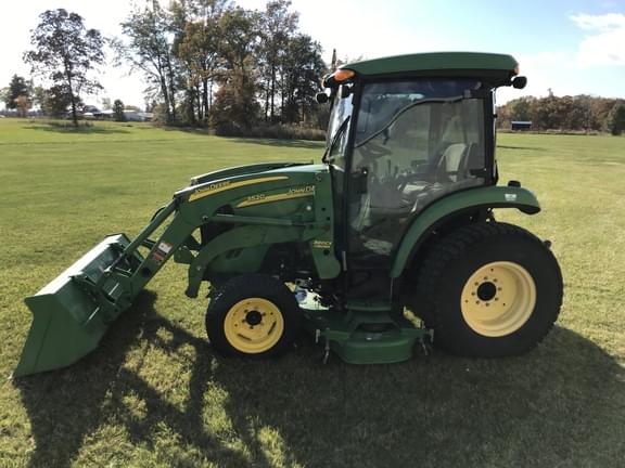 Image of John Deere 3520 equipment image 3