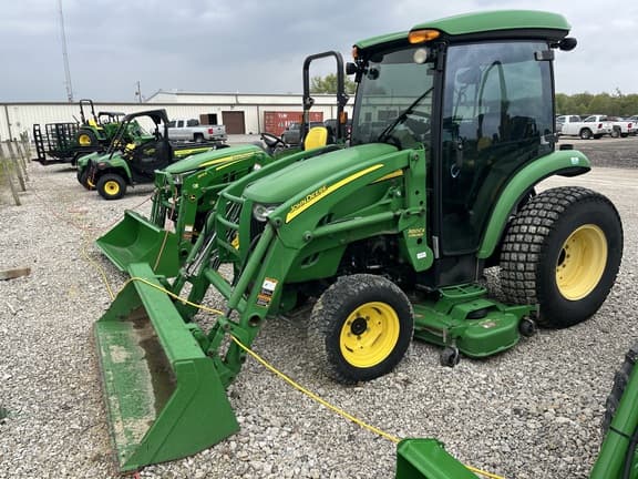 Image of John Deere 3520 equipment image 4