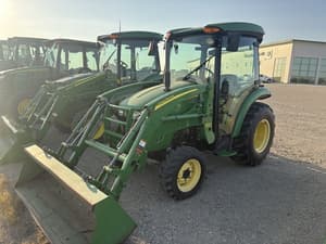 2011 John Deere 3720 Image