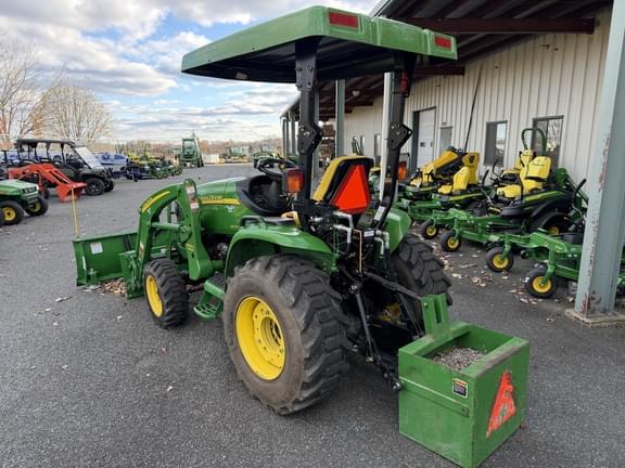 Image of John Deere 3720 equipment image 1