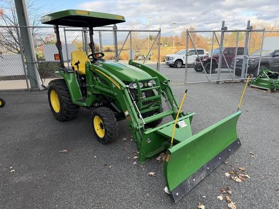 Image of John Deere 3720 equipment image 4