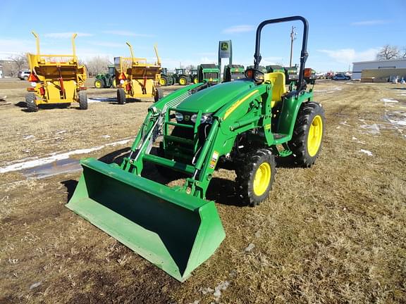 Image of John Deere 3720 Primary image