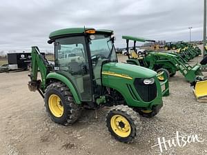 2011 John Deere 3720 Image