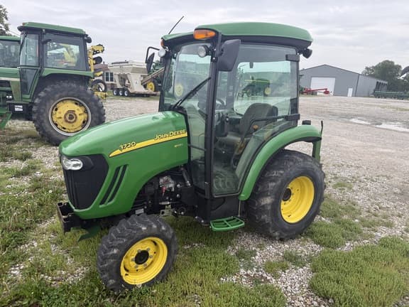 Image of John Deere 3720 equipment image 1