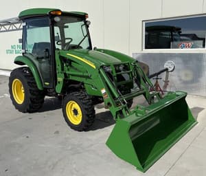 2011 John Deere 3720 Image