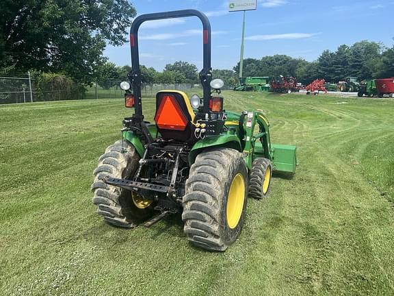 Image of John Deere 3720 equipment image 3