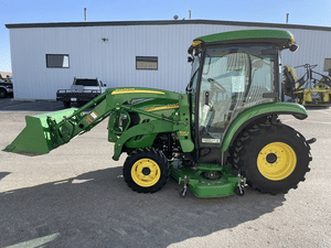 2011 John Deere 3720 Image