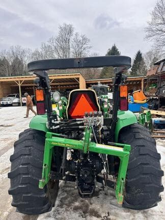Image of John Deere 4120 equipment image 2