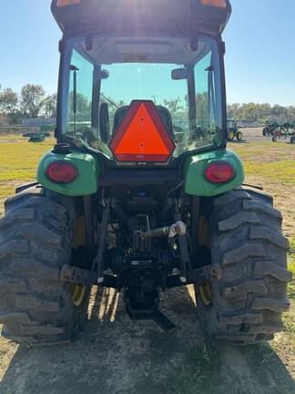 Image of John Deere 4320 equipment image 4