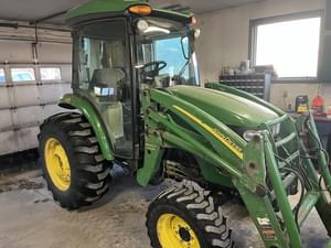 2011 John Deere 4320 Image