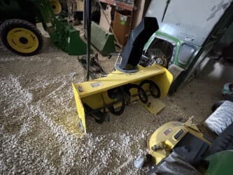 Image of John Deere 44" Snowblower equipment image 3