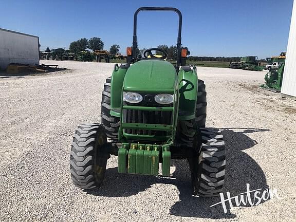 Image of John Deere 4520 equipment image 1