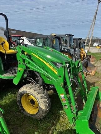 Image of John Deere 4520 Primary image