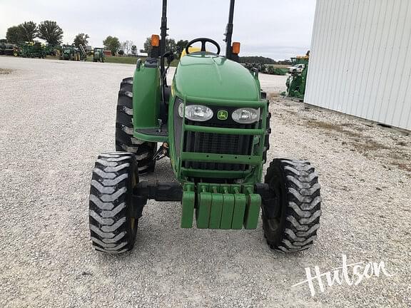 Image of John Deere 4520 equipment image 1