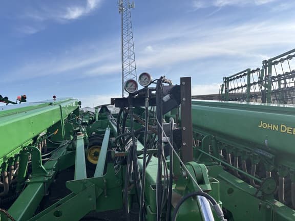 Image of John Deere 455 equipment image 2