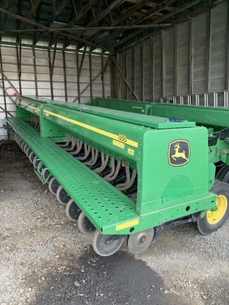 Image of John Deere 455 equipment image 1