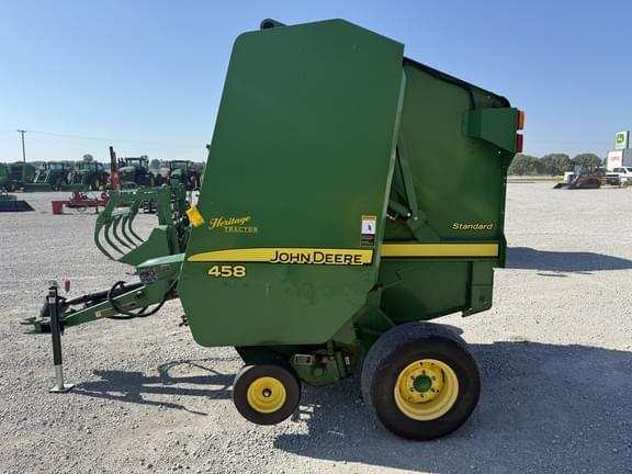 Image of John Deere 458 equipment image 3