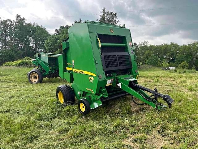 Image of John Deere 458 equipment image 1