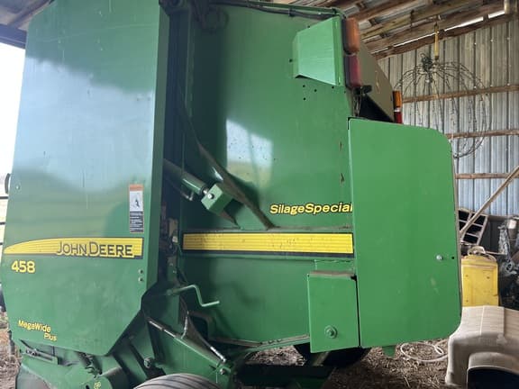 Image of John Deere 458 Silage Special equipment image 2