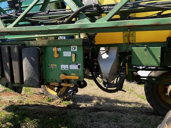 Image of John Deere 4630 equipment image 3